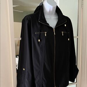 Women's Black lightweight Jacket